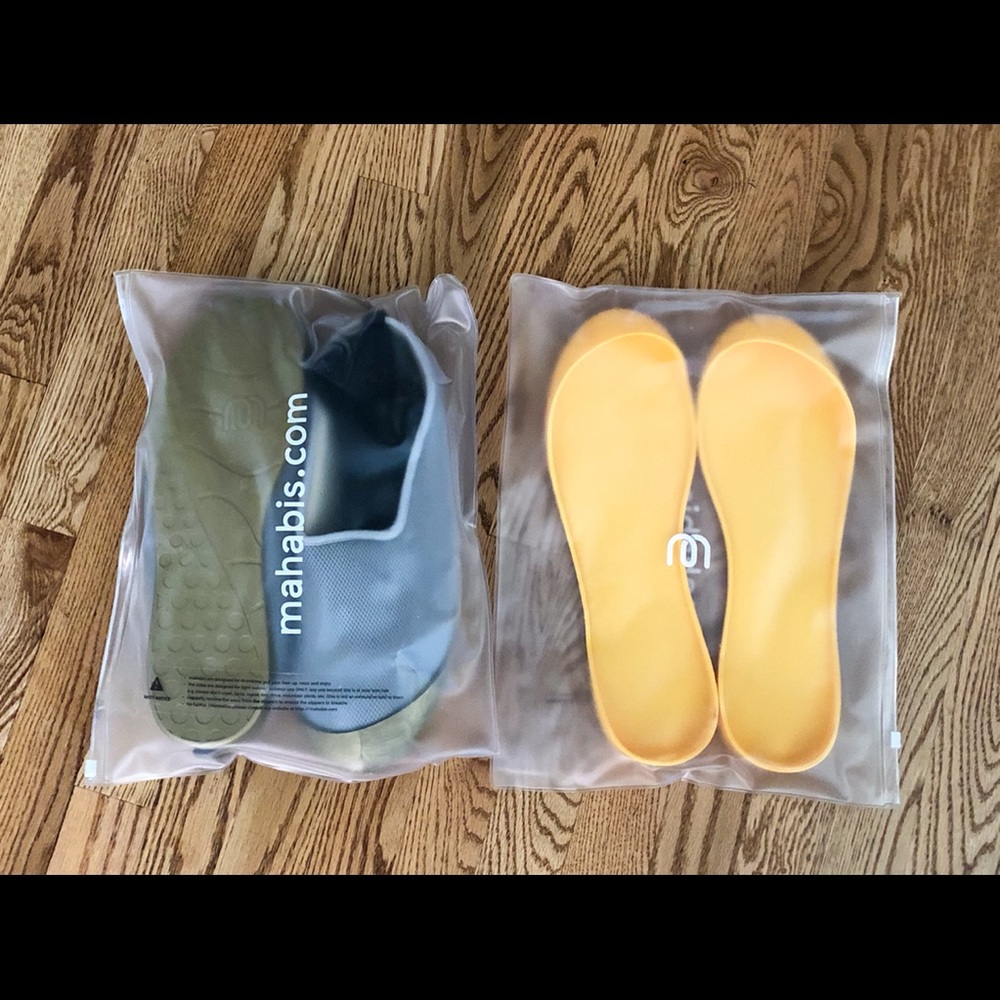 Mahabis Summer Slipper with Gold and Yellow Soles